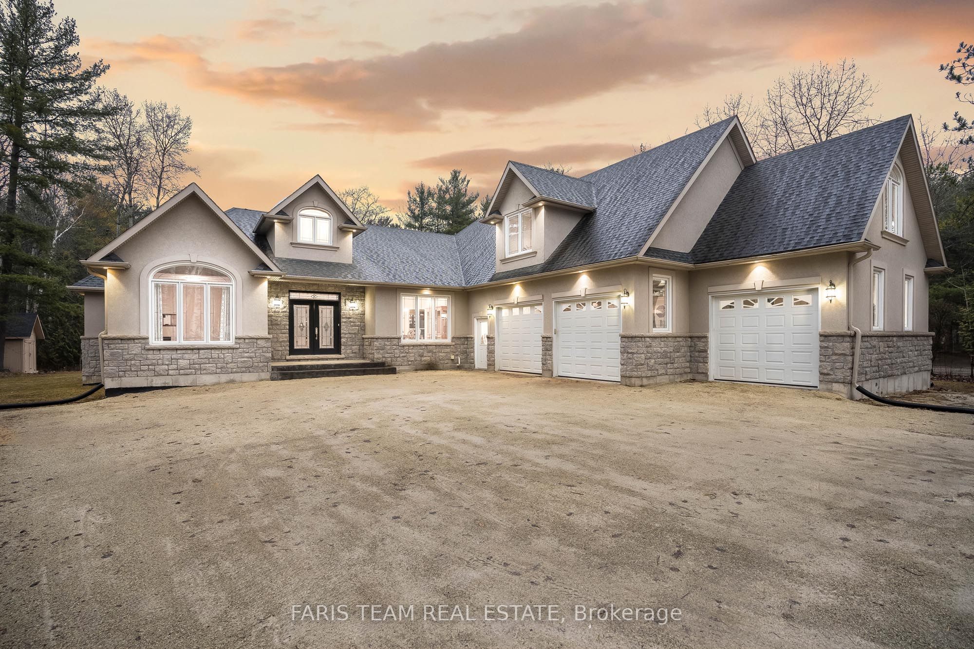 138 Knox Road Property Photo 3