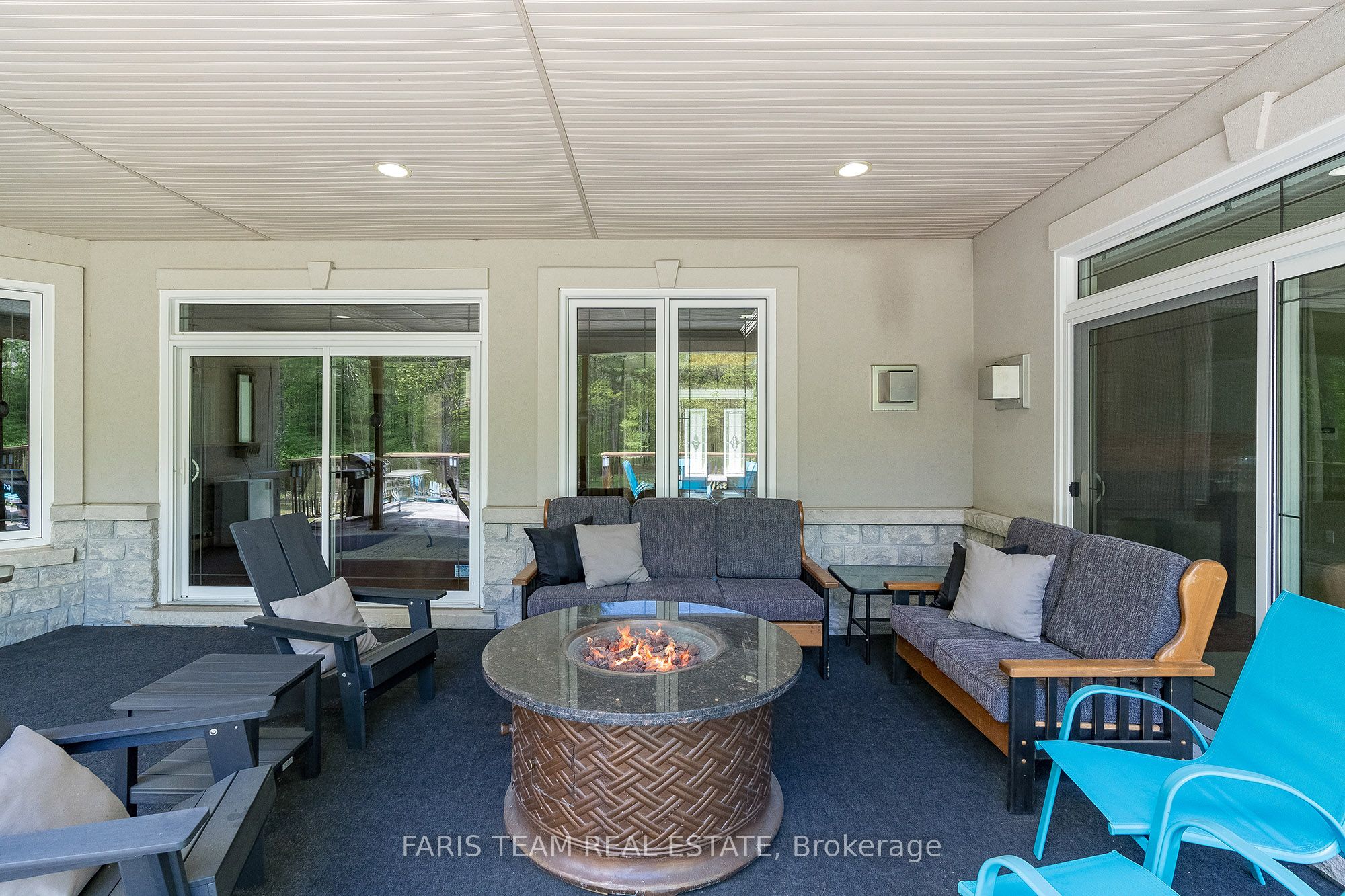 138 Knox Road Property Photo 4