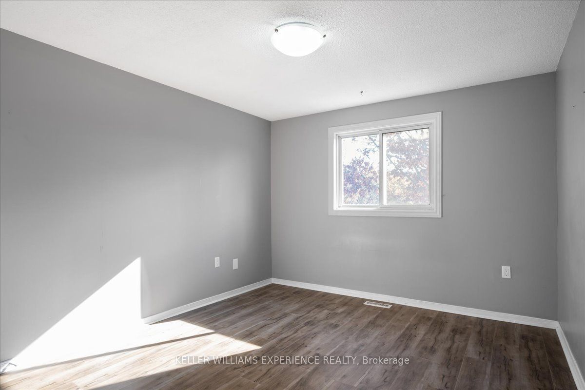 39 Laurie Crescent Property Photo 31