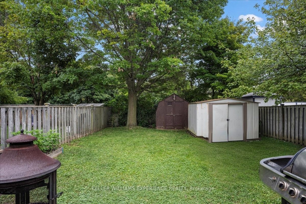39 Laurie Crescent Property Photo 39