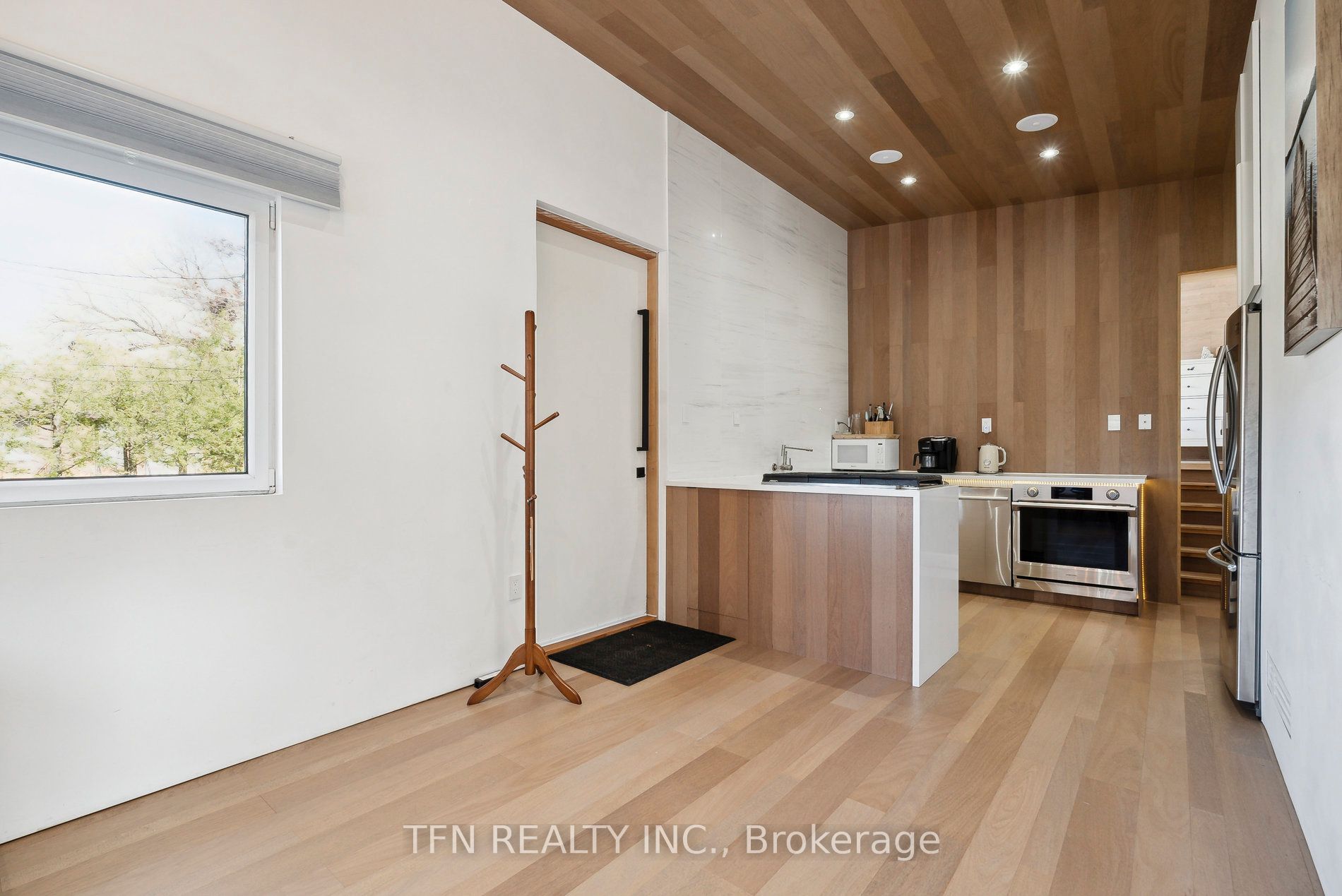 12 Schooner Lane Property Photo 3