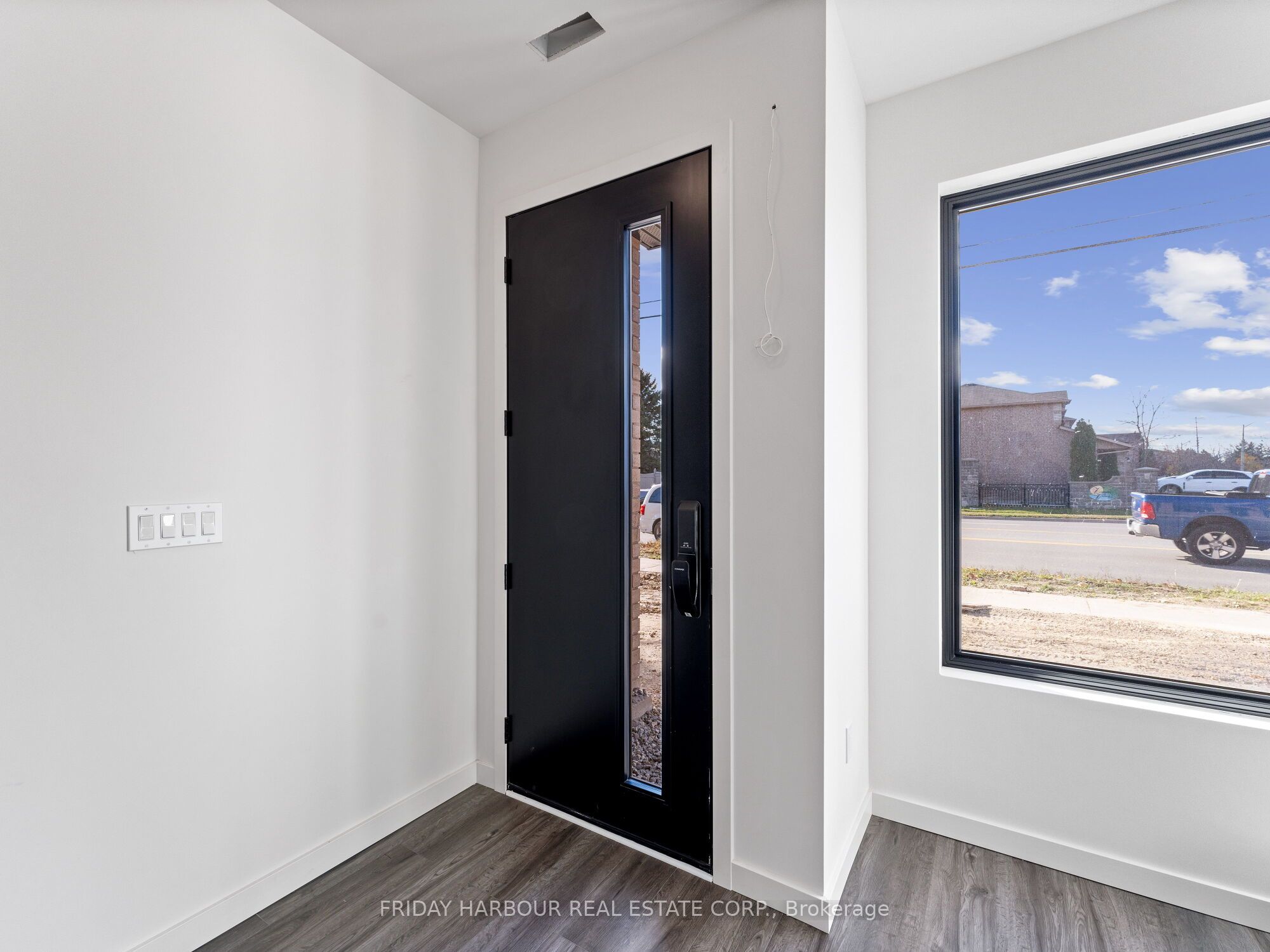 27 Rainwater Lane Property Photo 8