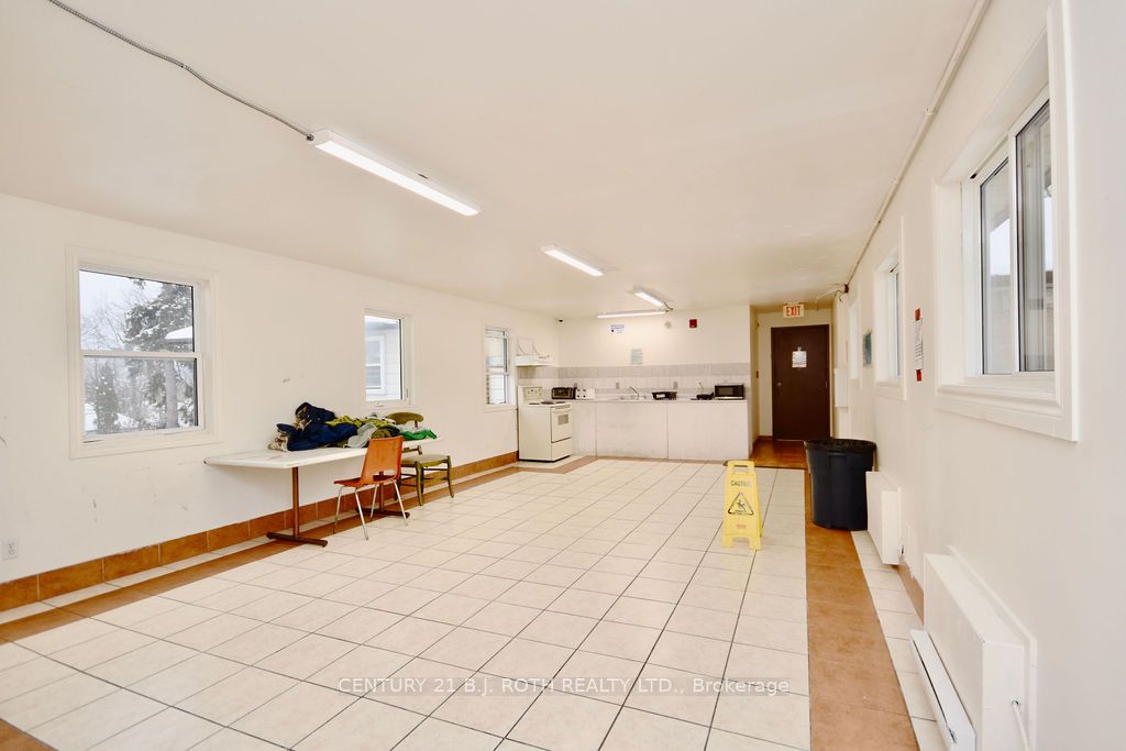 24 North Street Property Photo 11