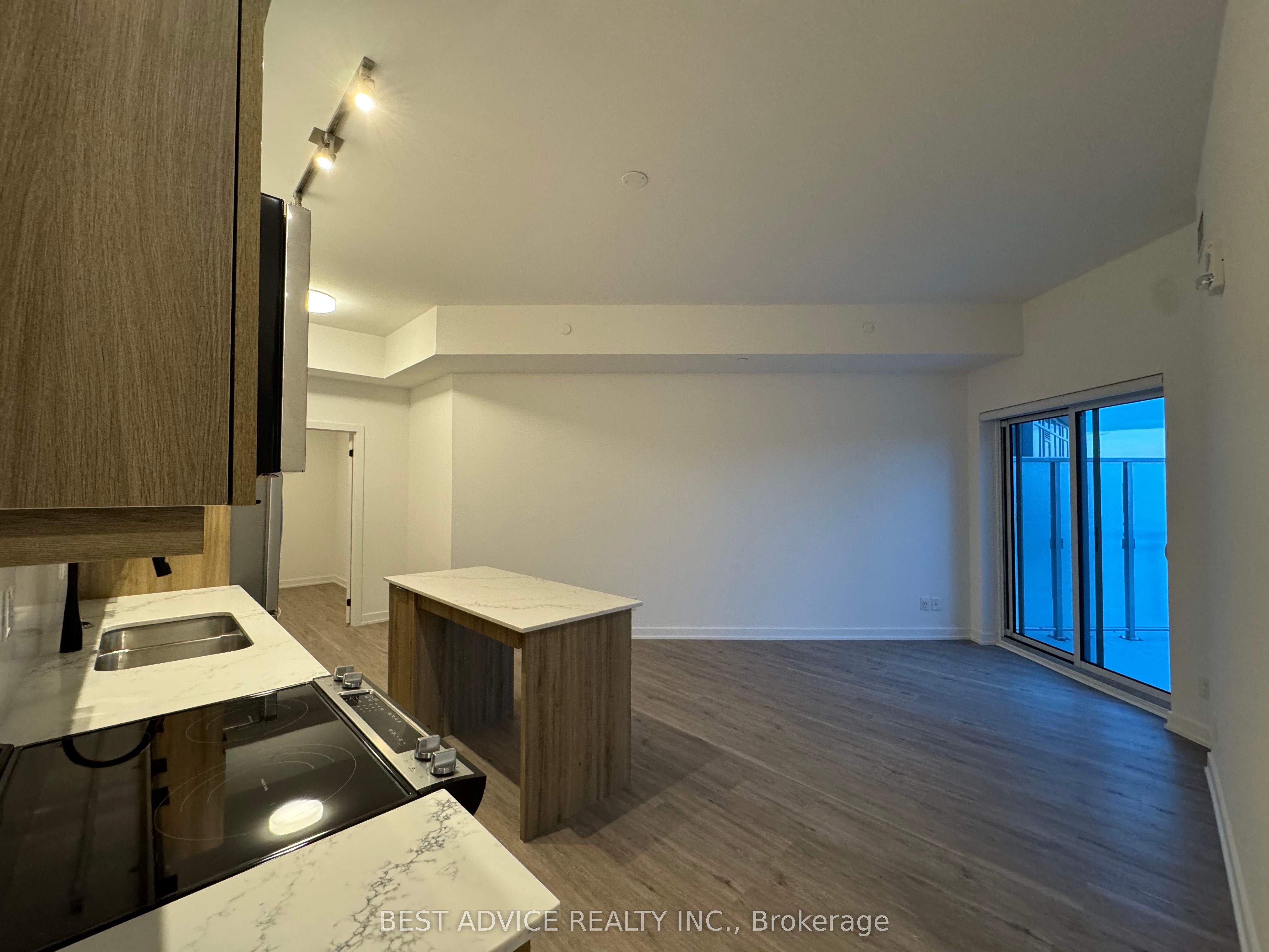 #1207 - 56 Lakeside Terrace Property Photo 3