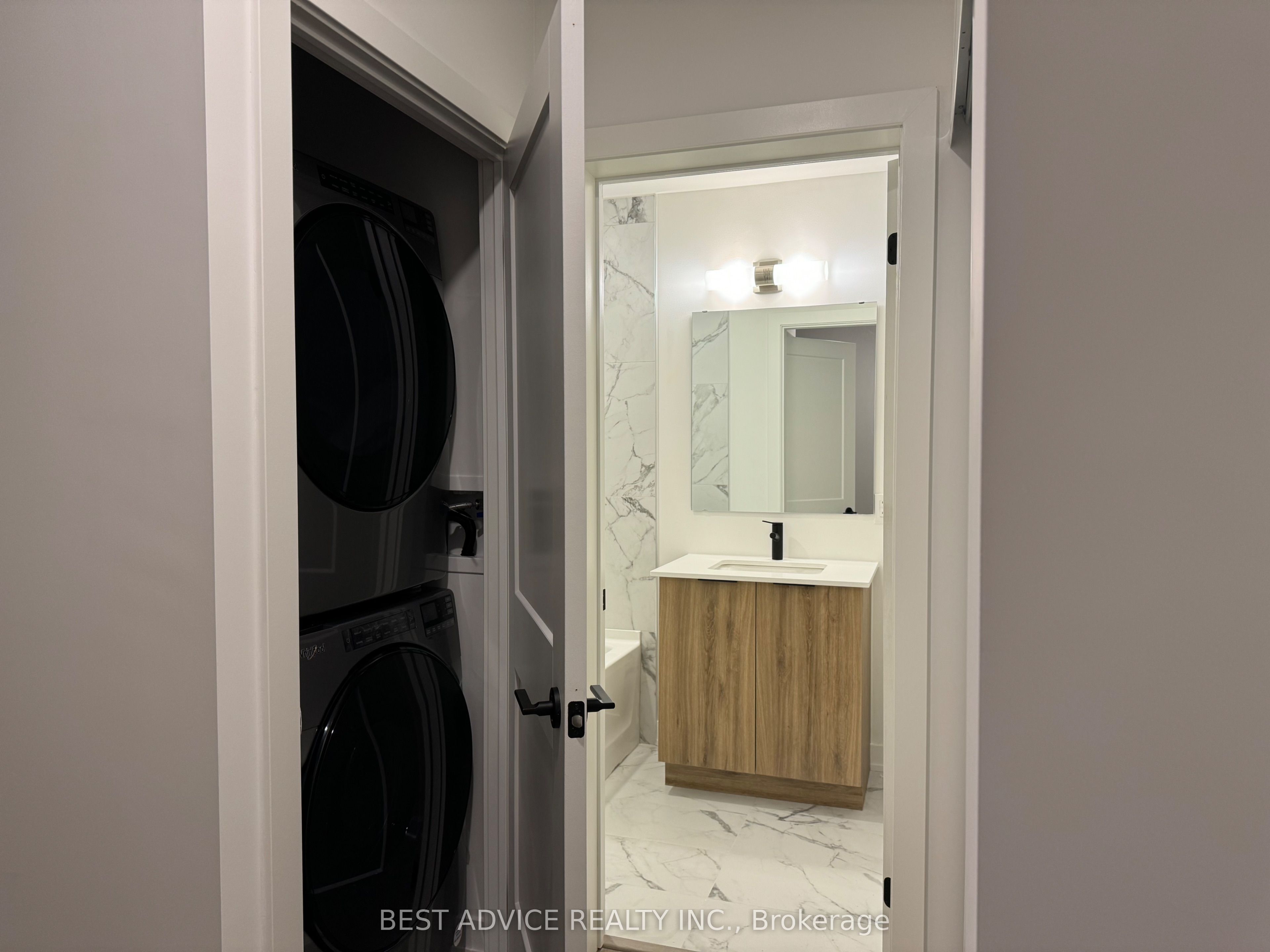 #1207 - 56 Lakeside Terrace Property Photo 13