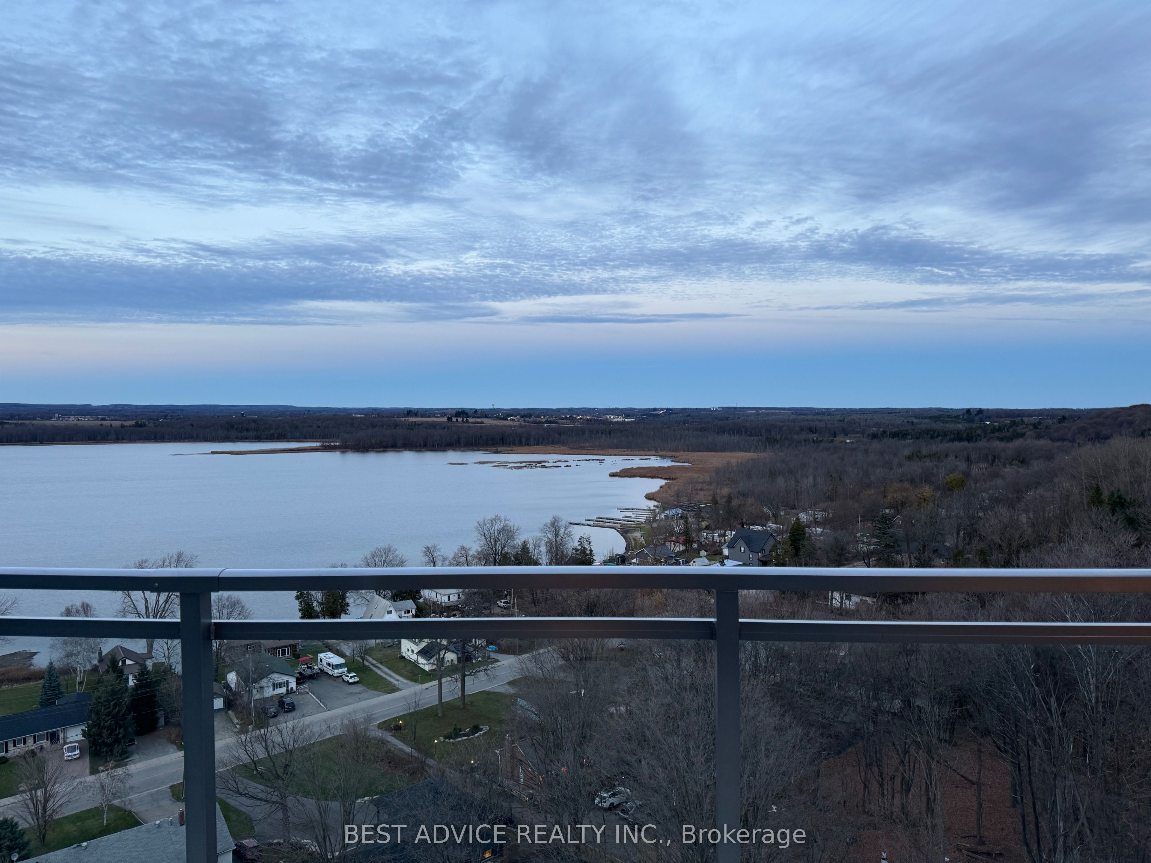 #1207 - 56 Lakeside Terrace Property Photo 14