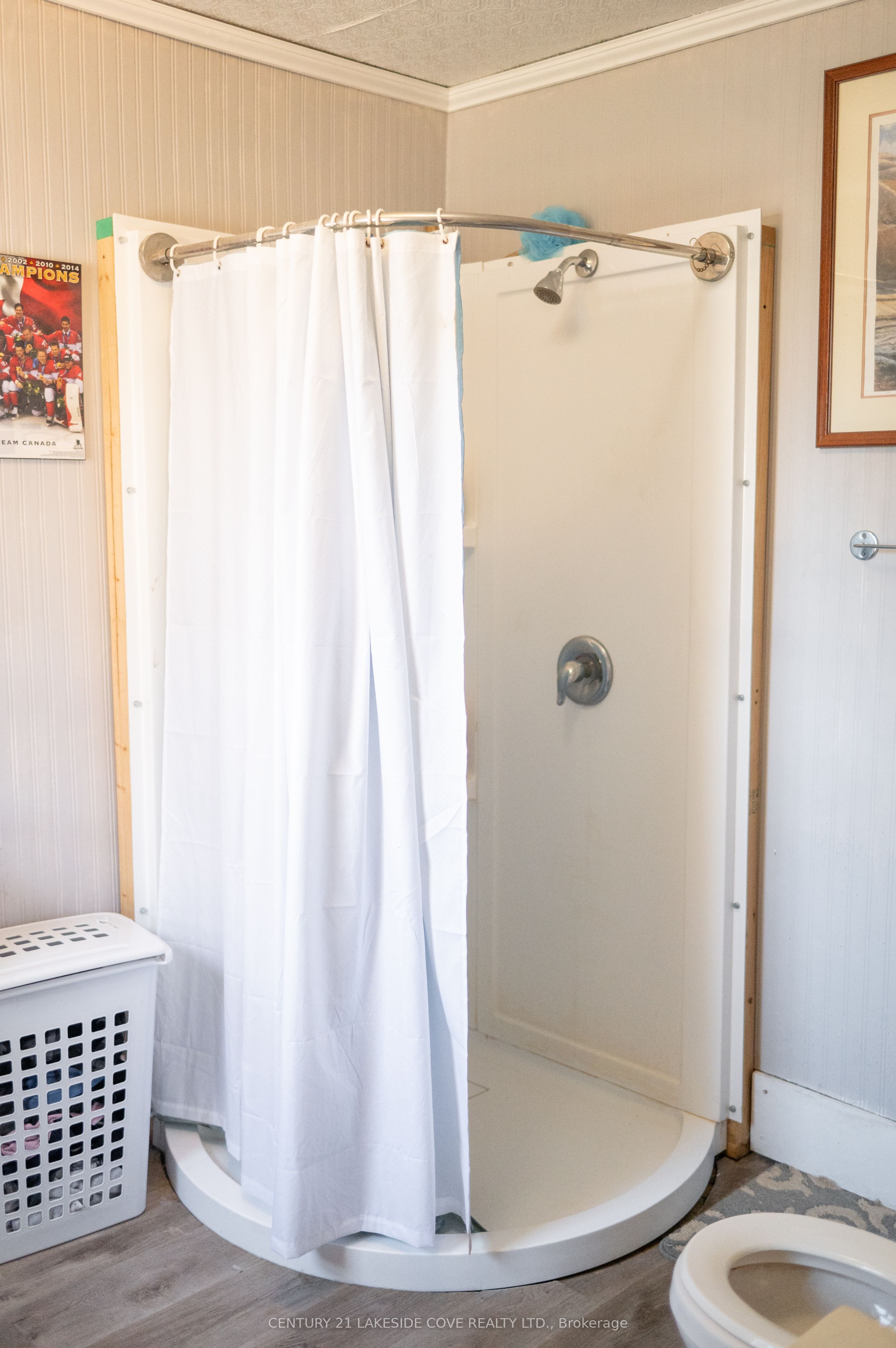 147 Dufferin Street Property Photo 15