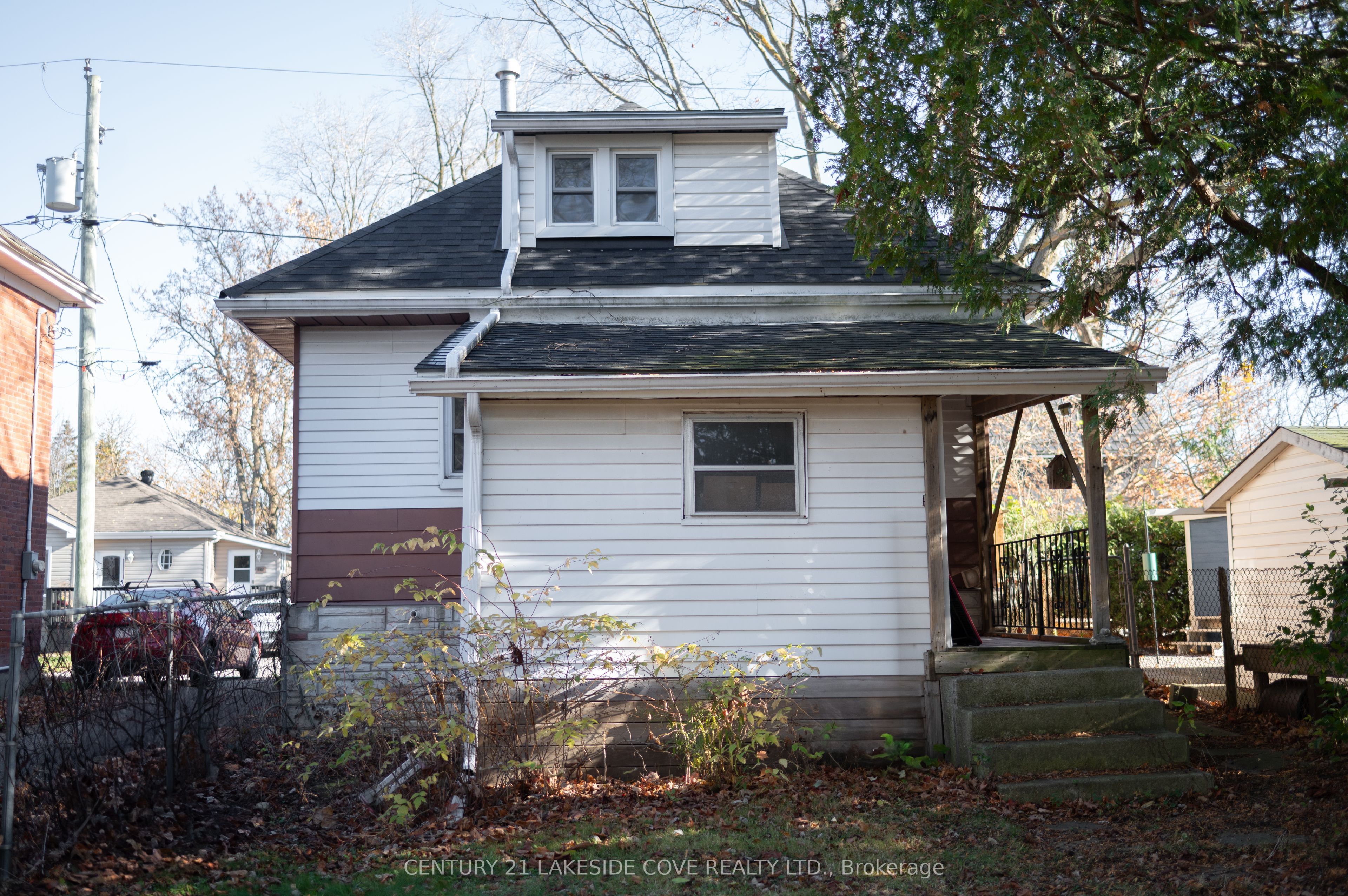 147 Dufferin Street Property Photo 29