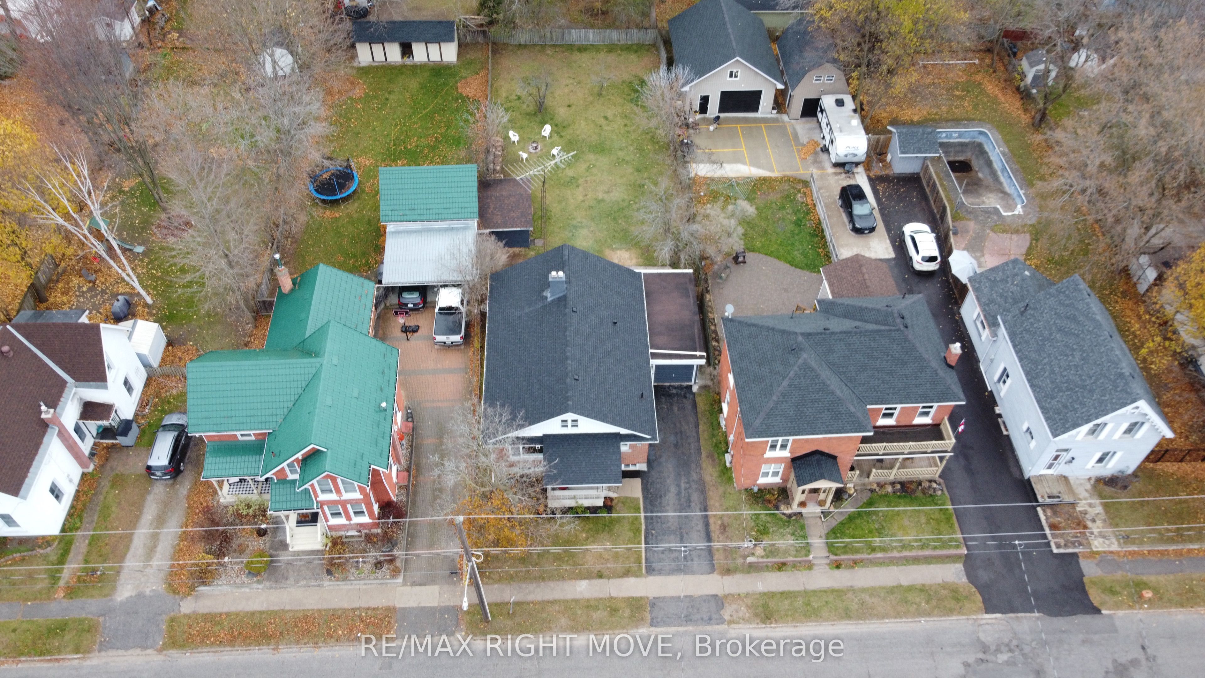 206 Mary Street Property Photo 3