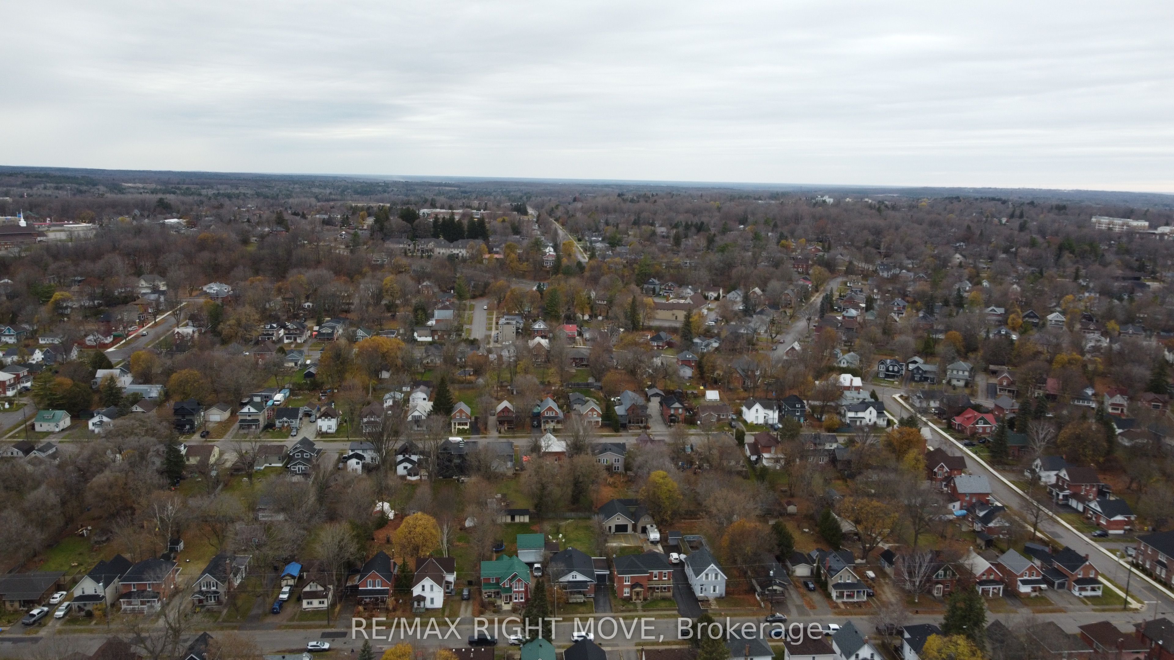 206 Mary Street Property Photo 5