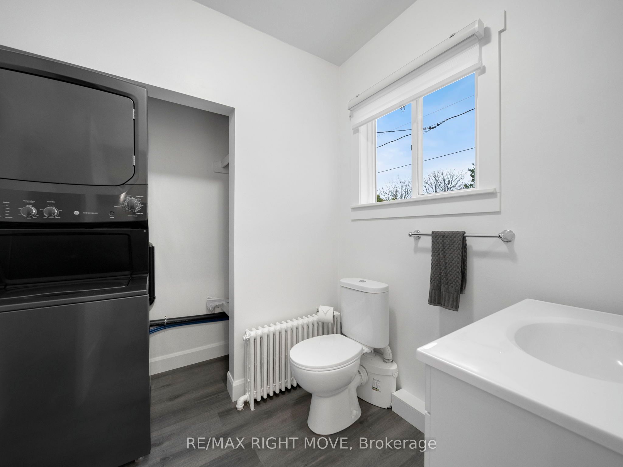 206 Mary Street Property Photo 11