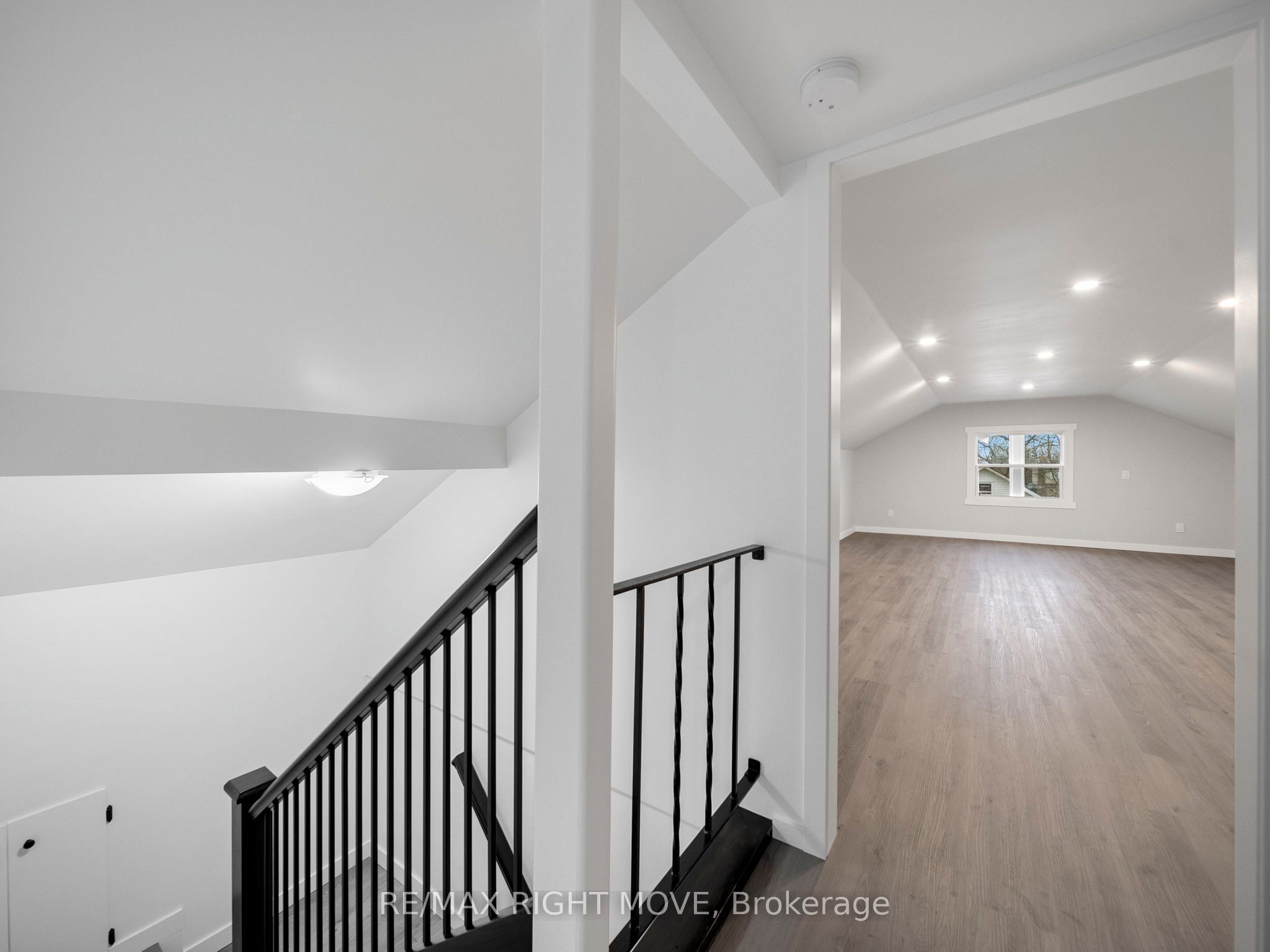 206 Mary Street Property Photo 23