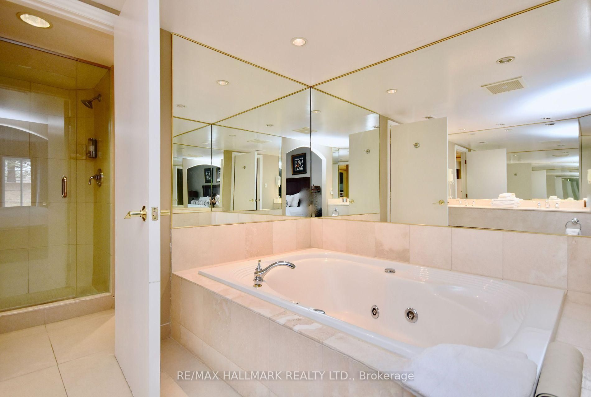 #2014/15 - 90 Highland Drive Property Photo 6