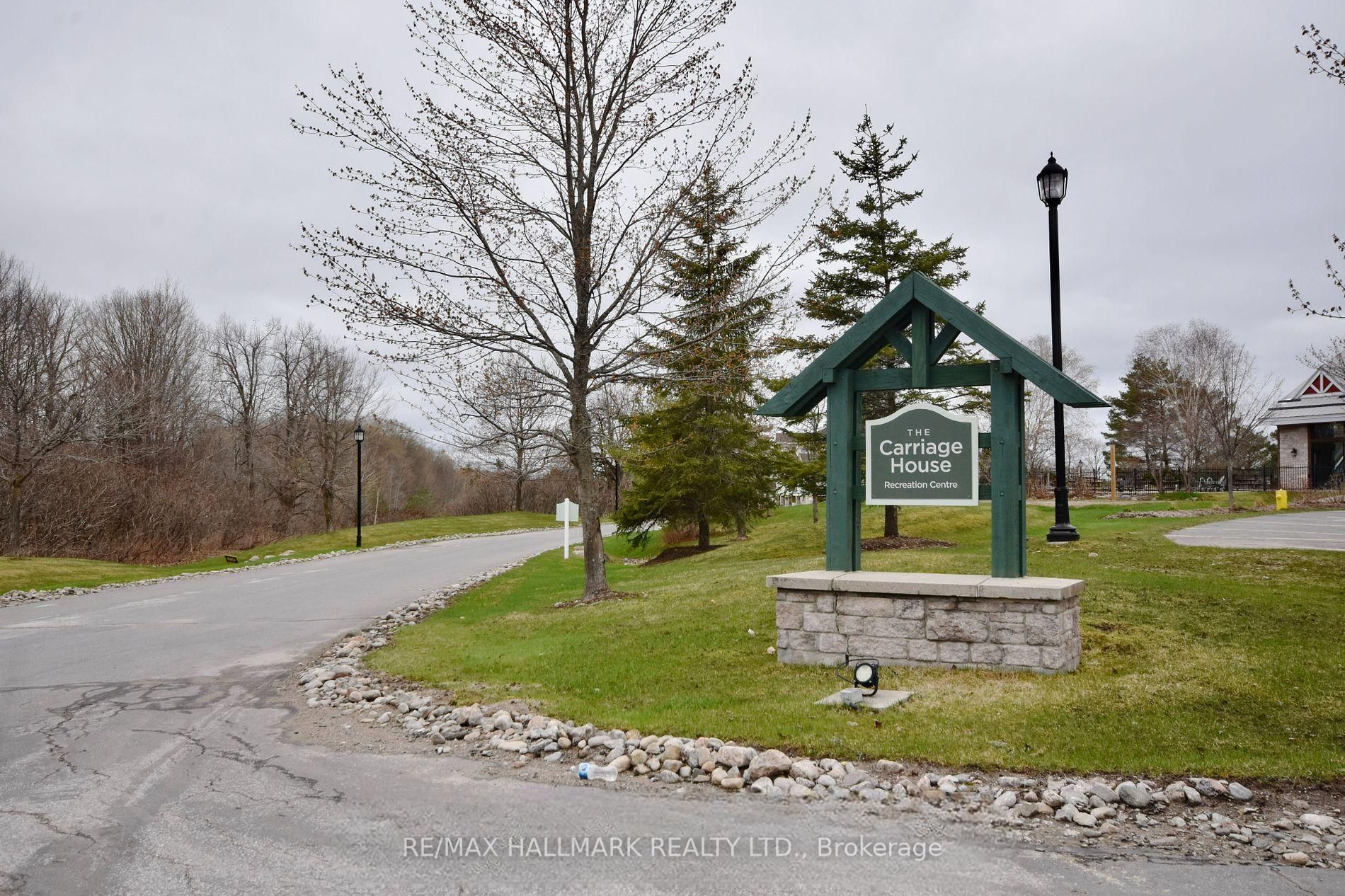 #2014/15 - 90 Highland Drive Property Photo 17