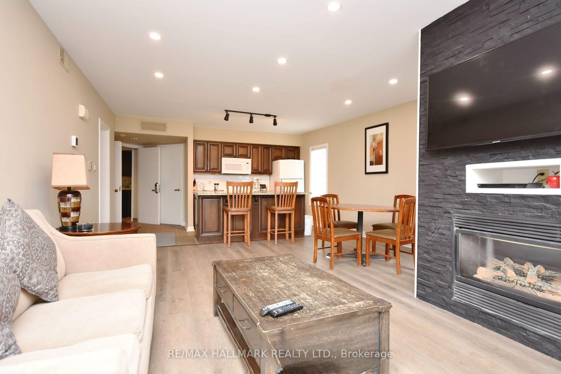 #2014/15 - 90 Highland Drive Property Photo 28