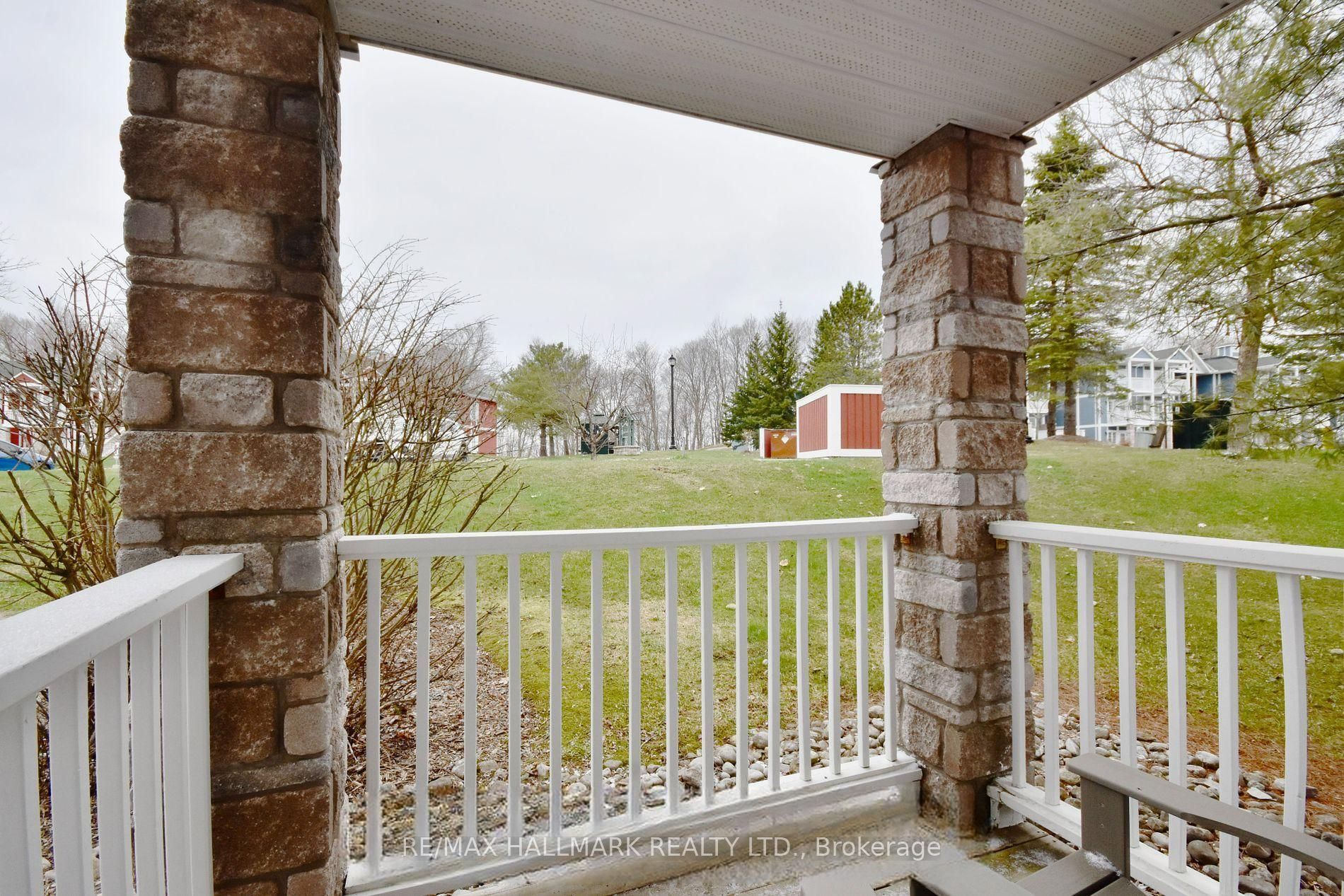#2014/15 - 90 Highland Drive Property Photo 36