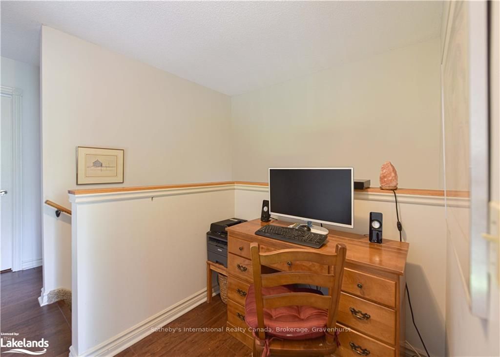 #101 - 10 Museum Drive Property Photo 17