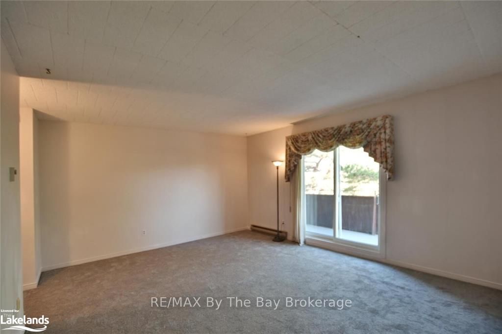 #409 - 184 Eighth Street Property Photo 8