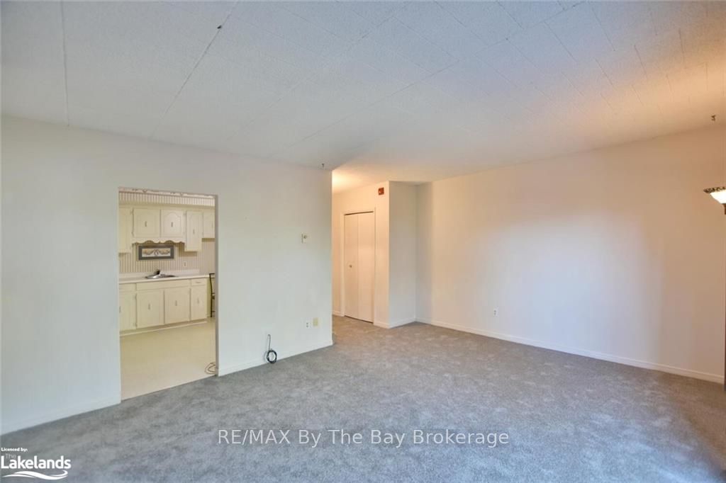 #409 - 184 Eighth Street Property Photo 9