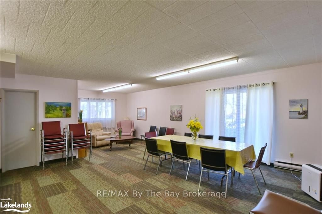 #409 - 184 Eighth Street Property Photo 17