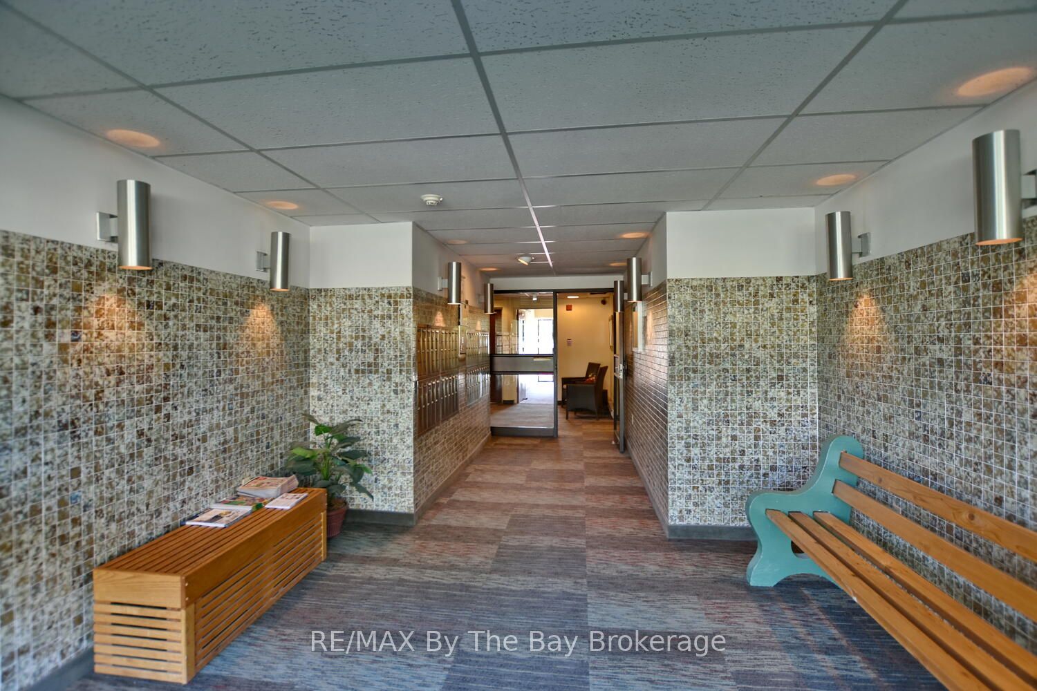 #409 - 184 Eighth Street Property Photo 25