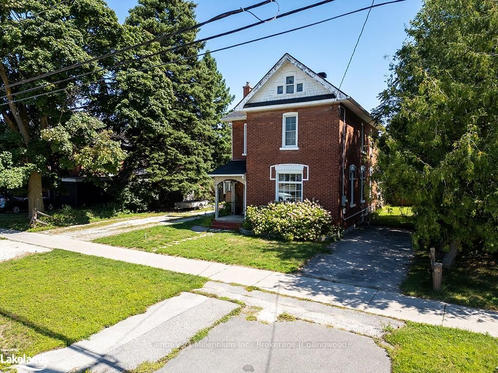 523 Hurontario Street Property Photo 2