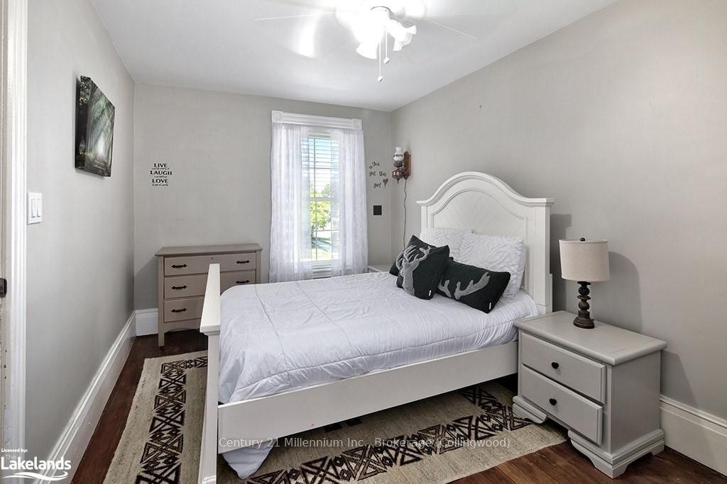 523 Hurontario Street Property Photo 28