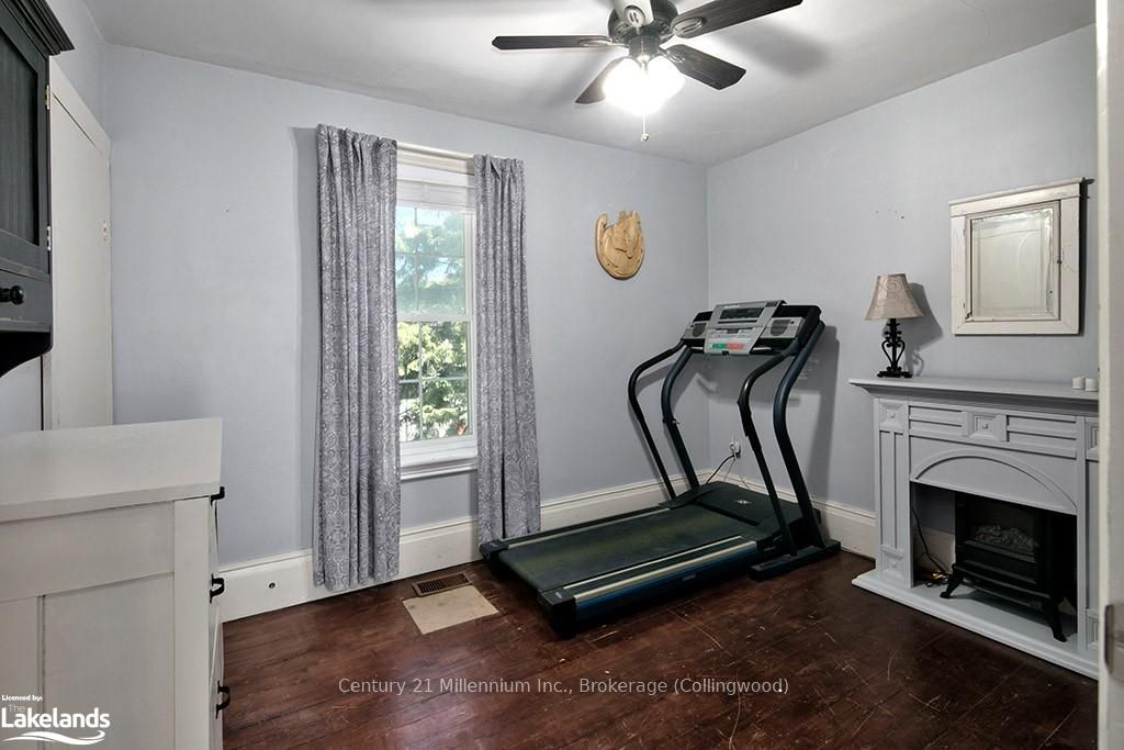 523 Hurontario Street Property Photo 29