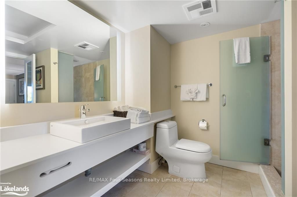 #6210-6212 - 9 Harbour Street Property Photo 10