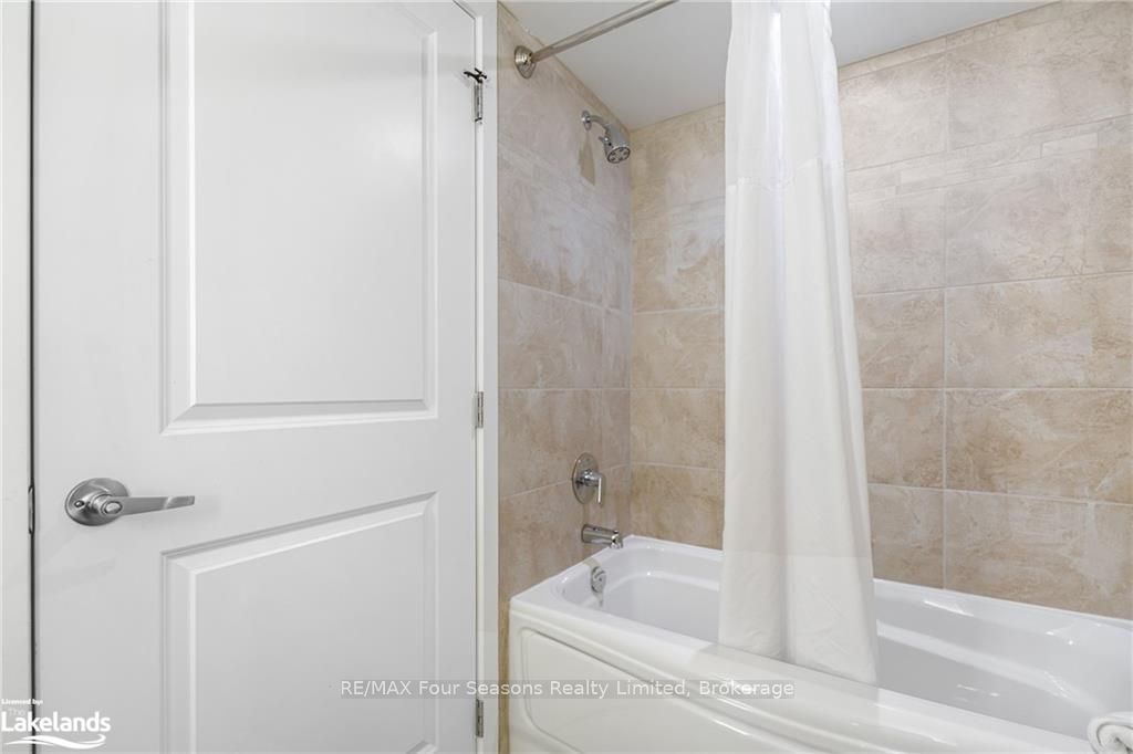 #6210-6212 - 9 Harbour Street Property Photo 15