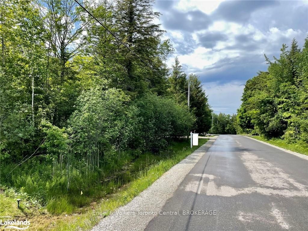 Lot 454 Seguin Crescent Property Photo 4