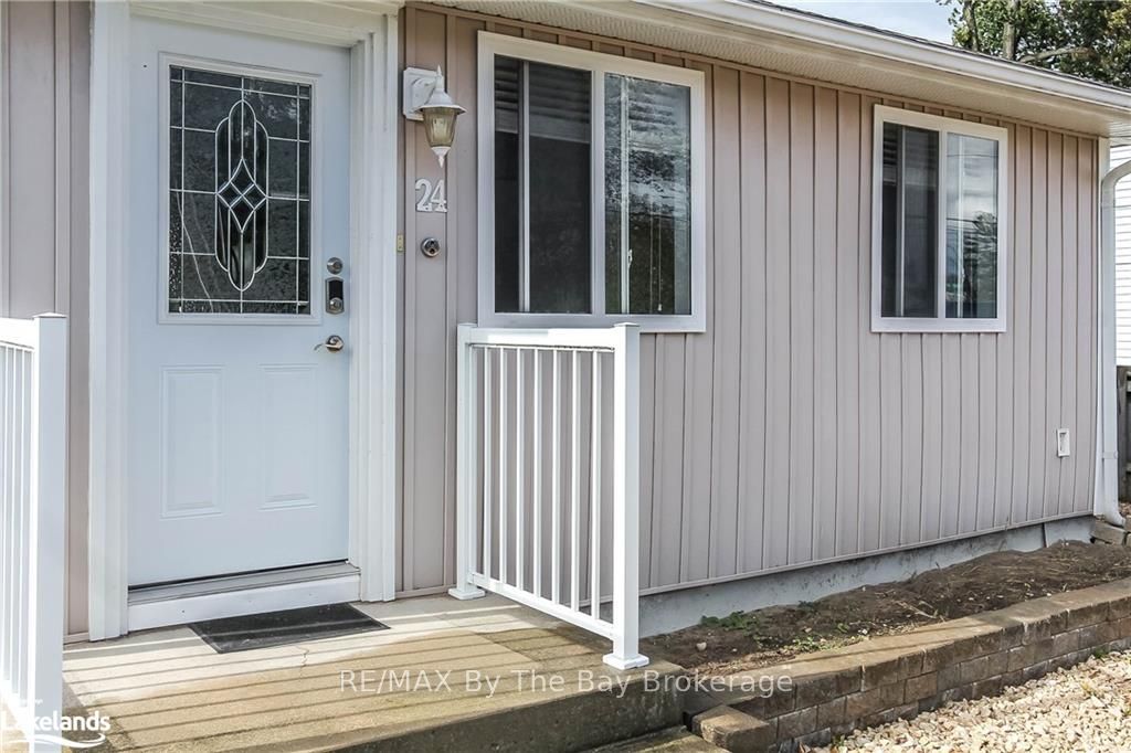 24 Glenwood Drive Property Photo 3