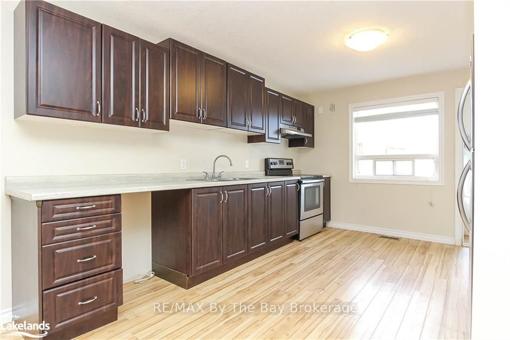 24 Glenwood Drive Property Photo 15