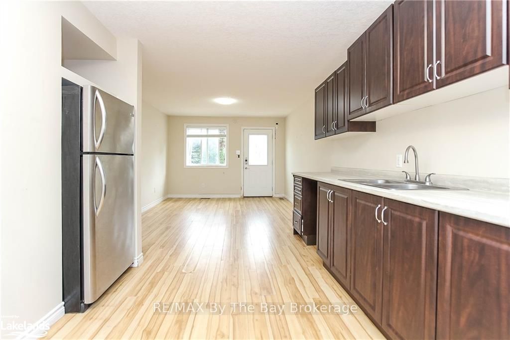 24 Glenwood Drive Property Photo 17