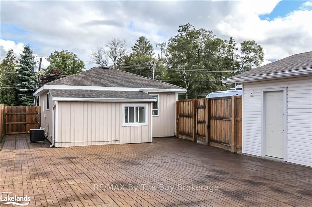 24 Glenwood Drive Property Photo 31