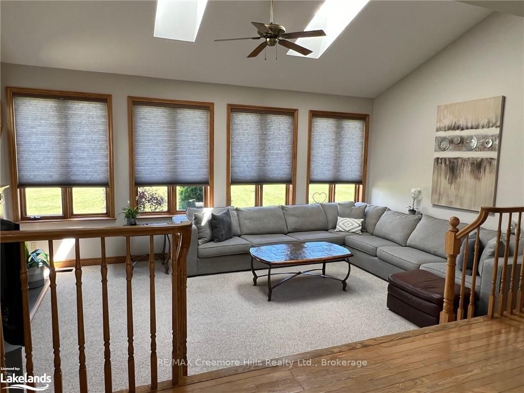 2332 Centre Line Property Photo 28