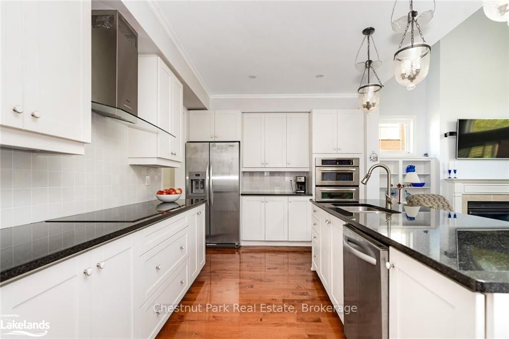3 North Maple Street Property Photo 9
