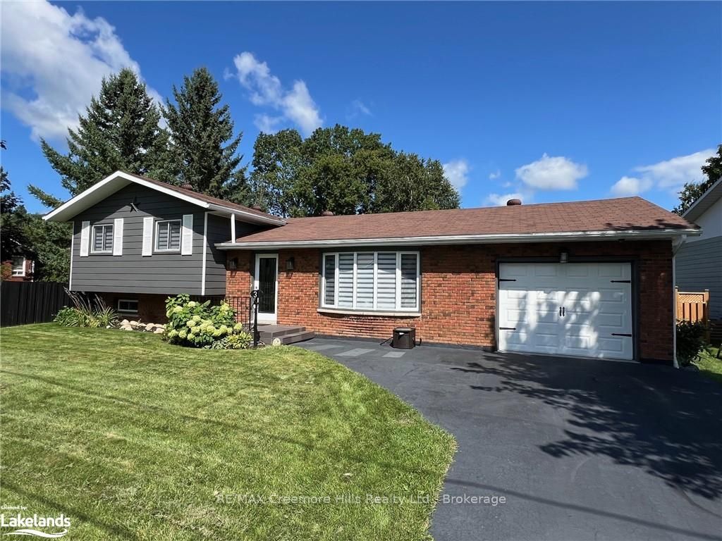 3 Jardine Crescent Property Photo 2