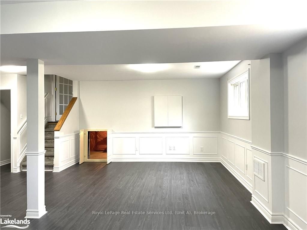 86 Wasaga Sands Drive Property Photo 7