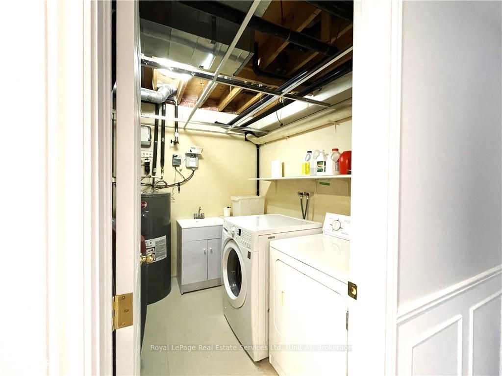 86 Wasaga Sands Drive Property Photo 13