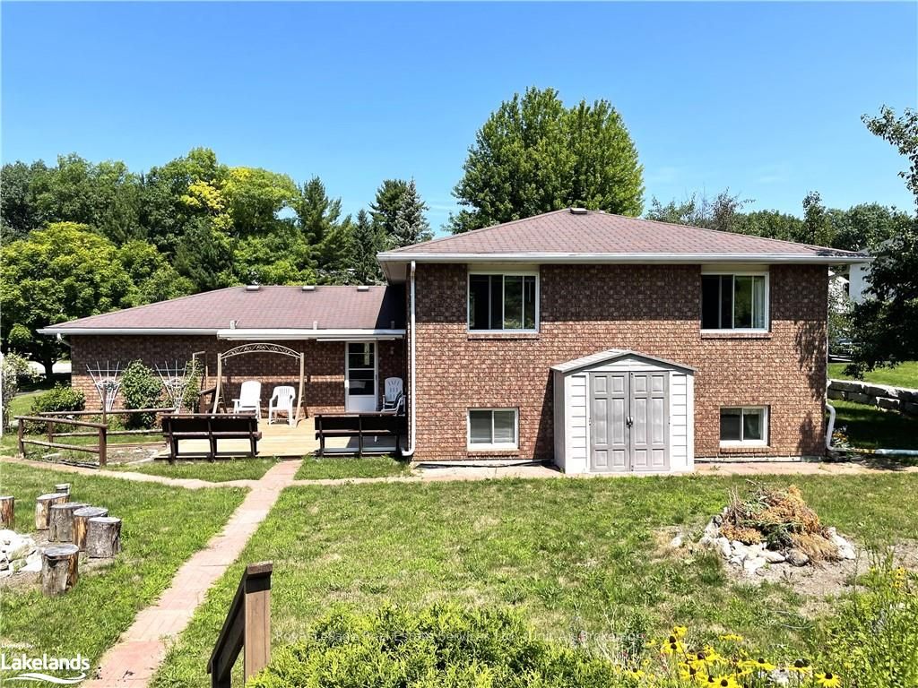 86 Wasaga Sands Drive Property Photo 14