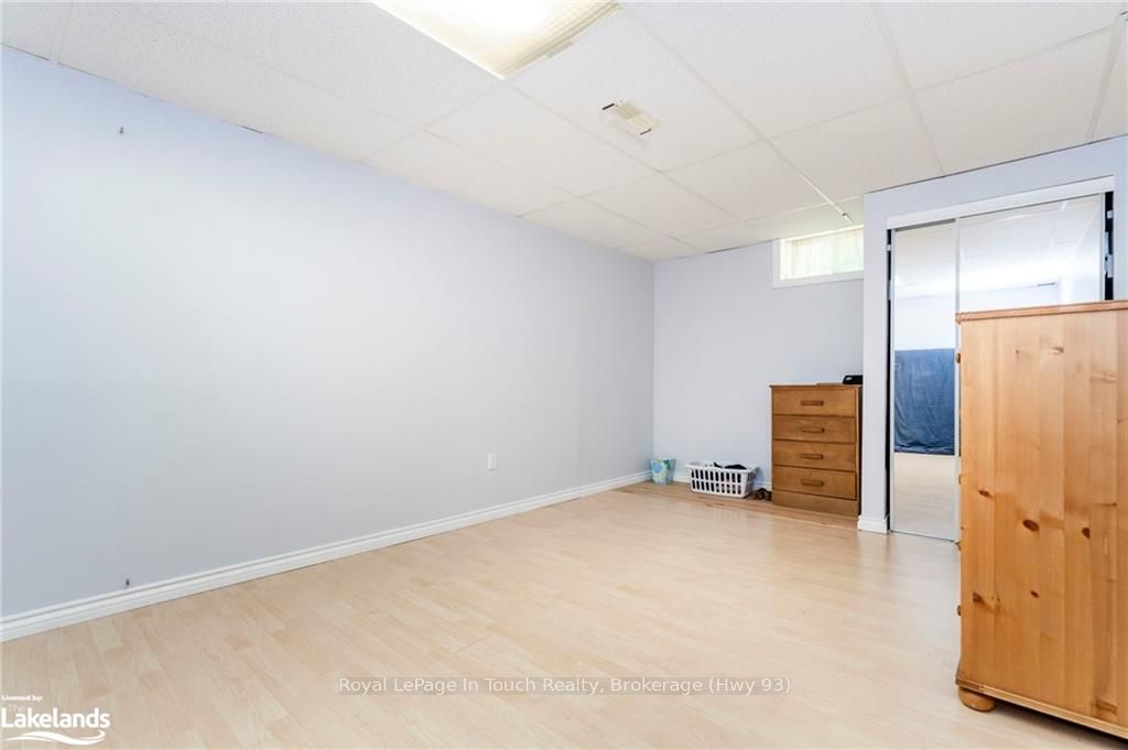 35 Dorcas Avenue Property Photo 27