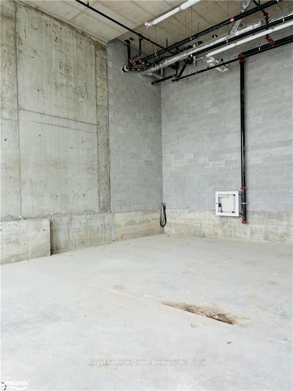 681 Yonge Street 17 Property Photo 4