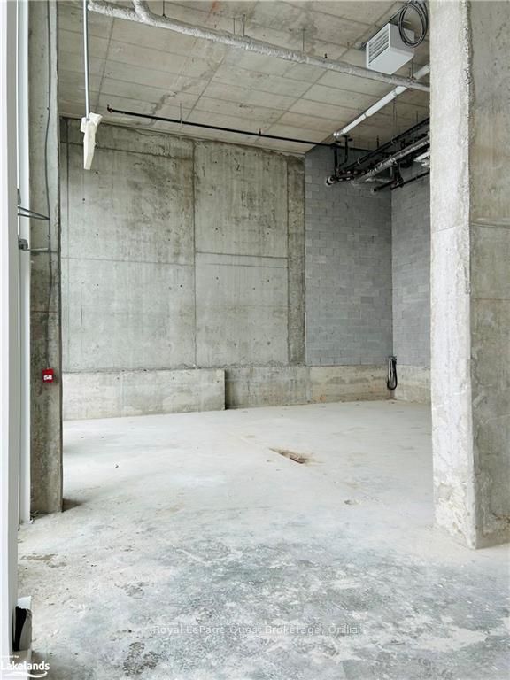 681 Yonge Street 17 Property Photo 7