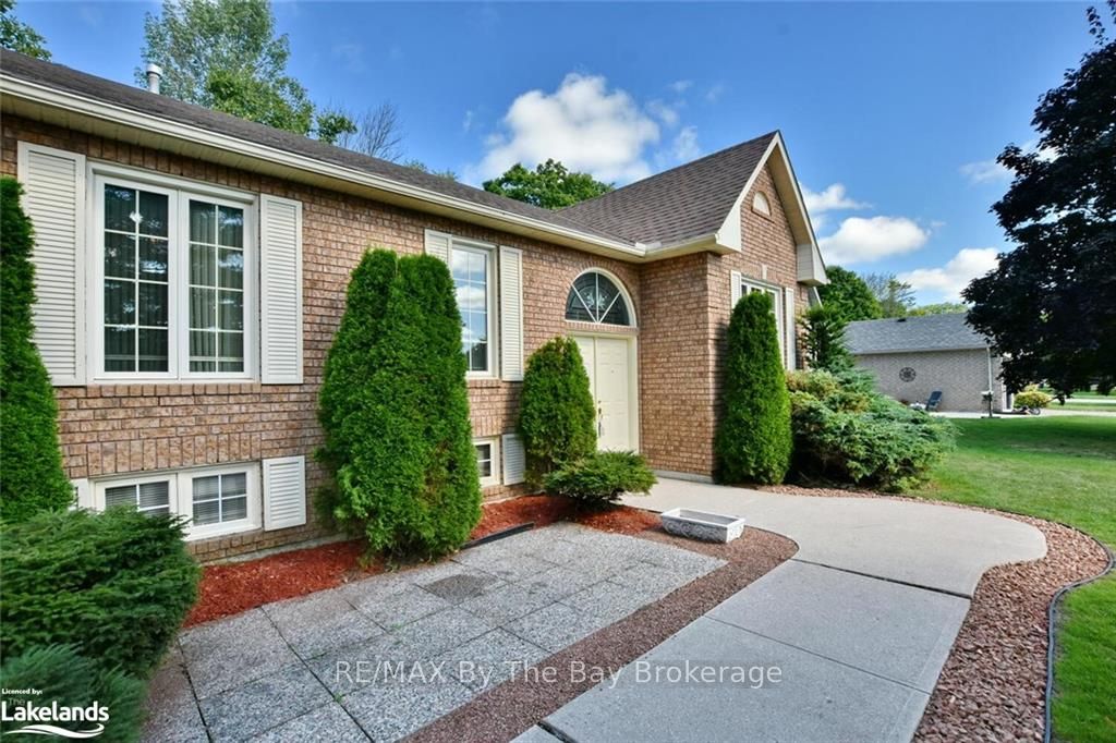 Address Unavailable Property Photo 3