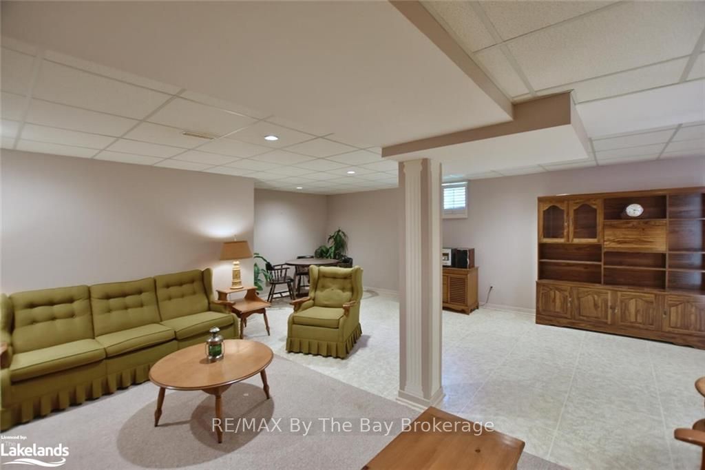 Address Unavailable Property Photo 32