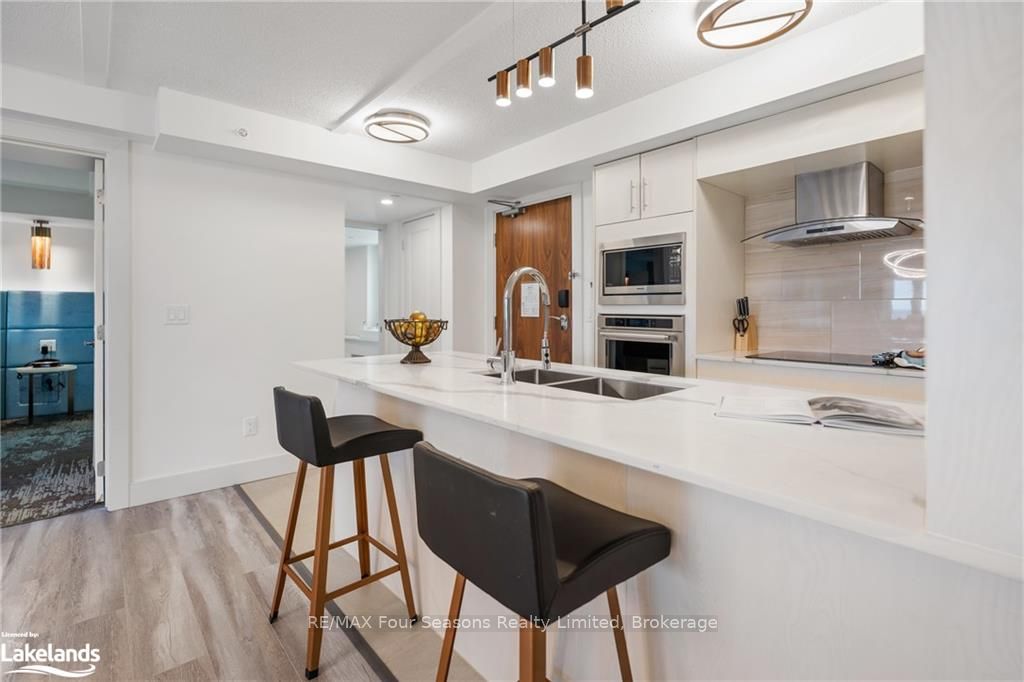 #6415-6417 - 9 Harbour Street Property Photo 8