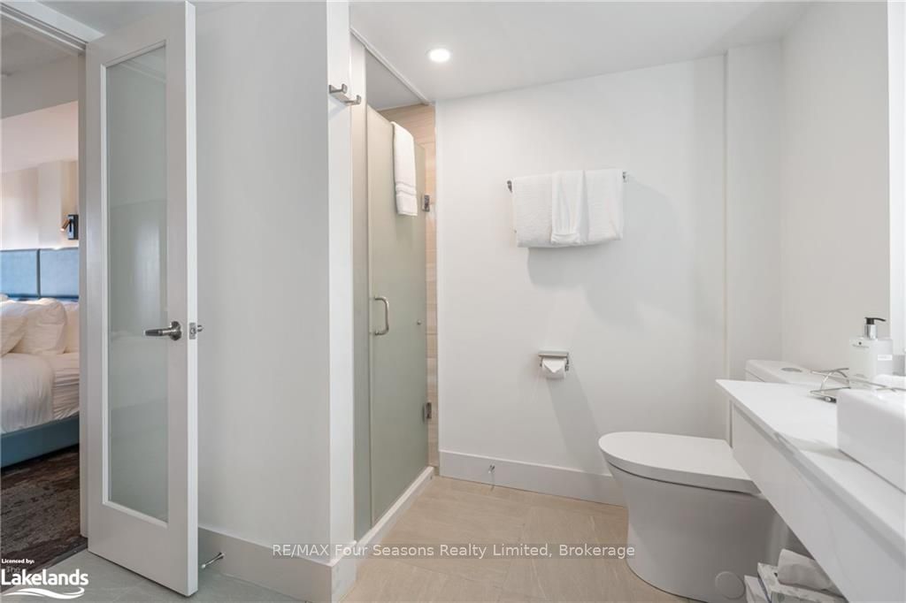 #6415-6417 - 9 Harbour Street Property Photo 11