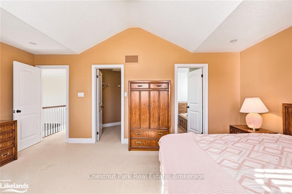 23 Chamberlain Crescent Property Photo 26