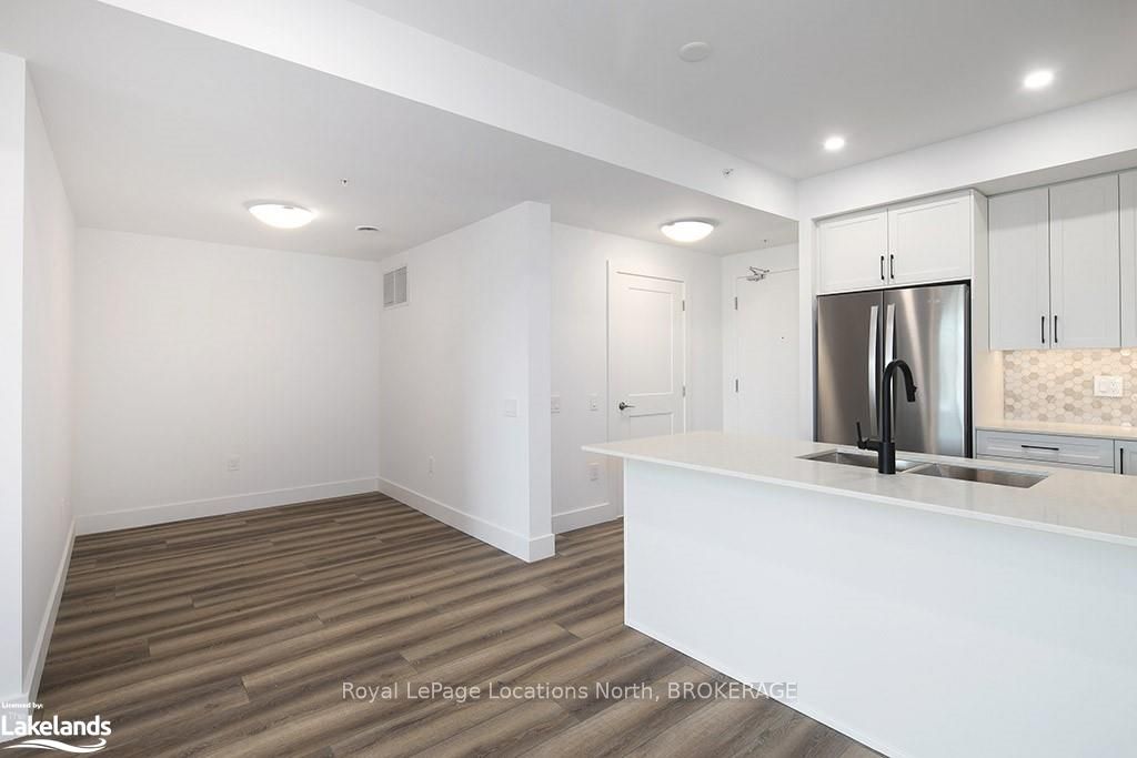 #318 - 4 Kimberly Lane Property Photo 11